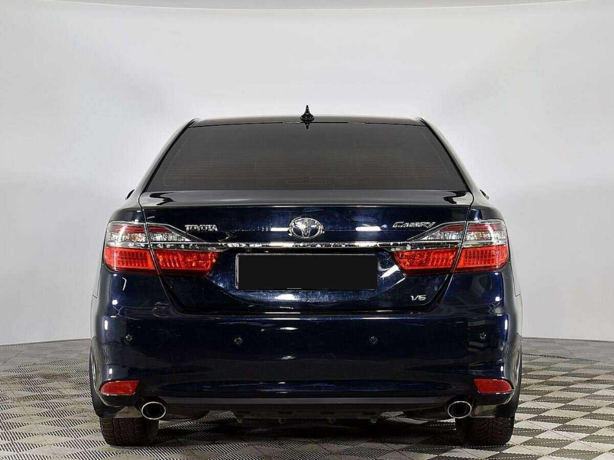 Купить Toyota Camry с пробегом. Фото: #3