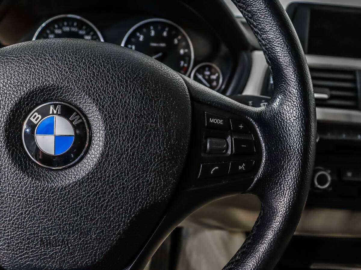 Купить BMW 3 серии с пробегом. Фото: #11