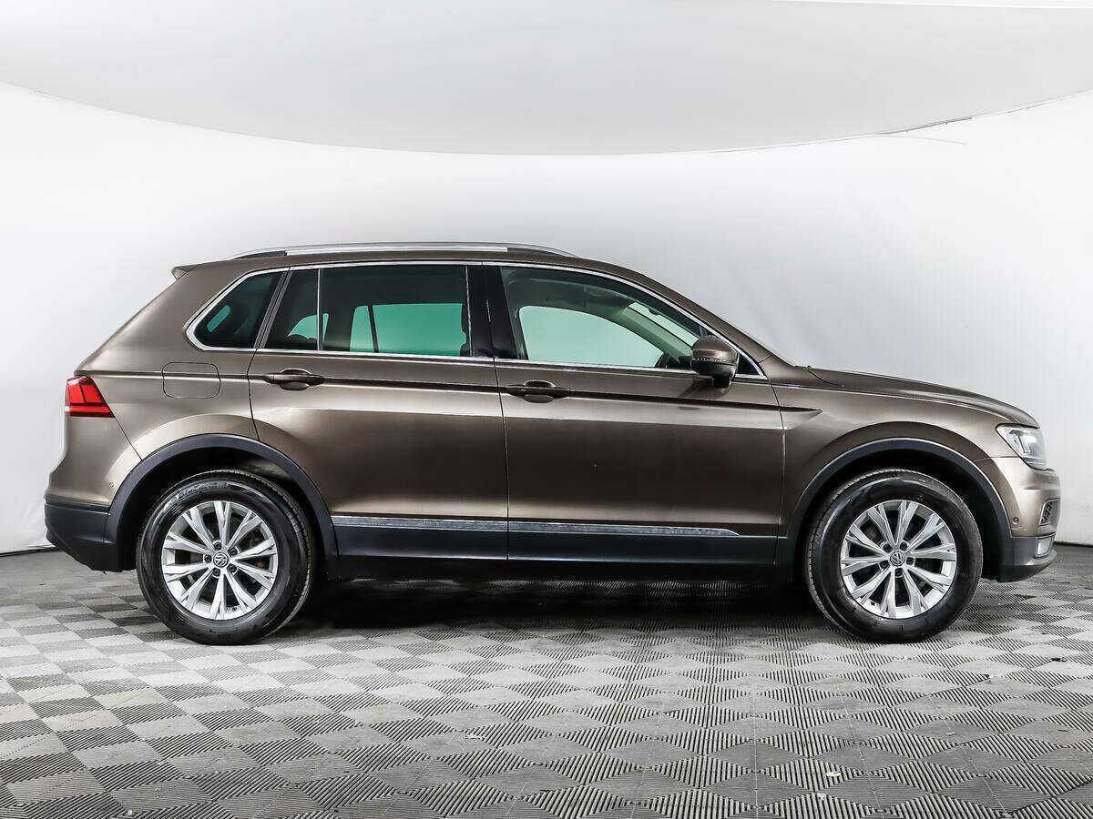 Купить Volkswagen Tiguan с пробегом. Фото: #3