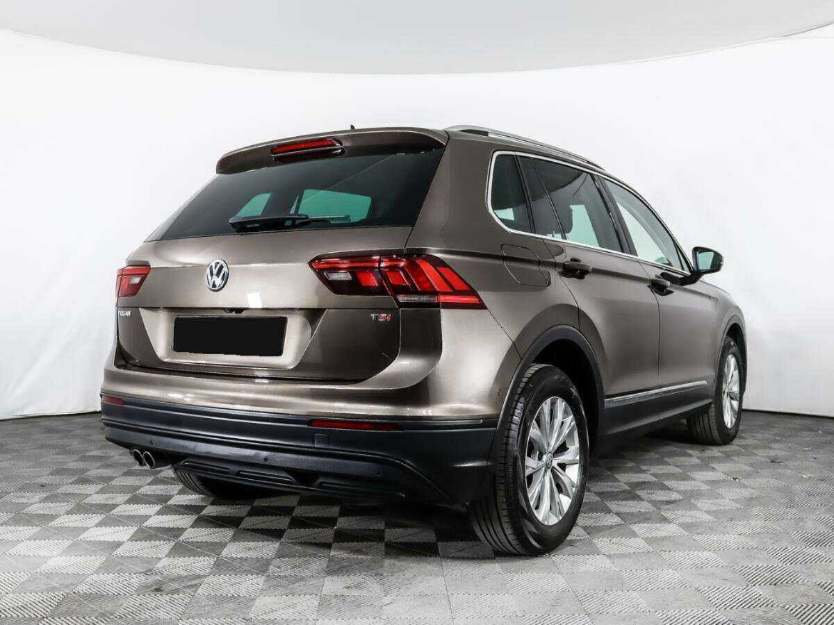 Купить Volkswagen Tiguan с пробегом. Фото: #4