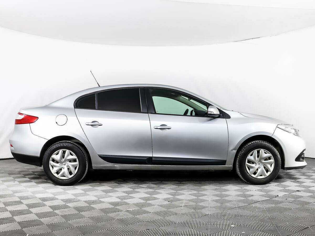 Купить Renault Fluence с пробегом. Фото: #3