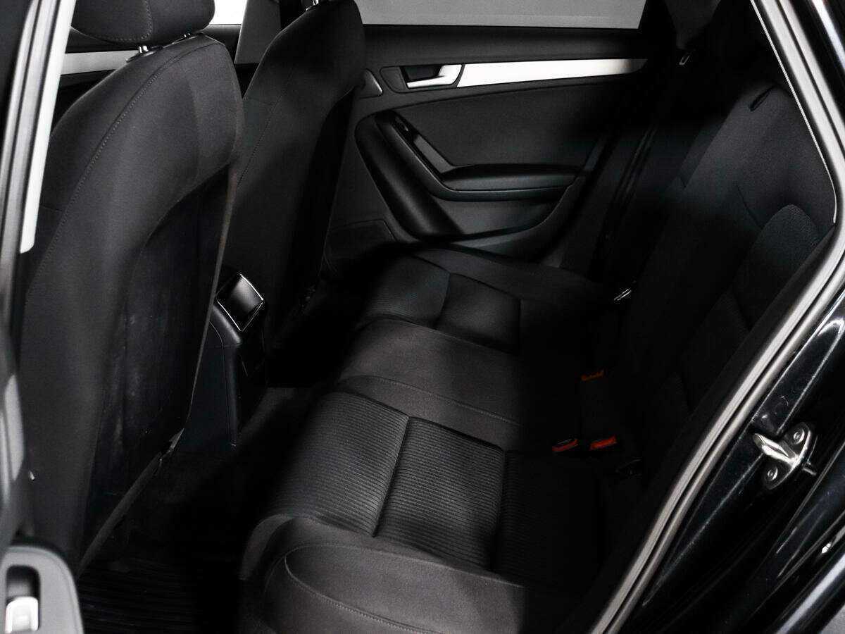 Купить Audi A4 с пробегом. Фото: #9