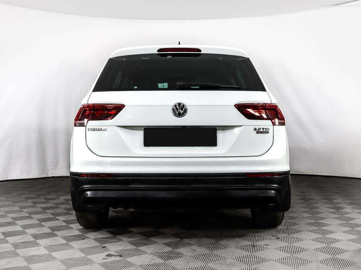 Купить Volkswagen Tiguan с пробегом. Фото: #5