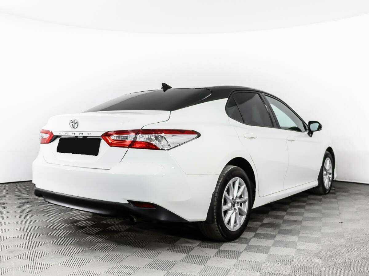 Купить Toyota Camry с пробегом. Фото: #4