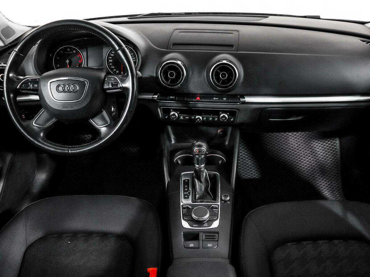 Купить Audi A3 с пробегом. Фото: #12