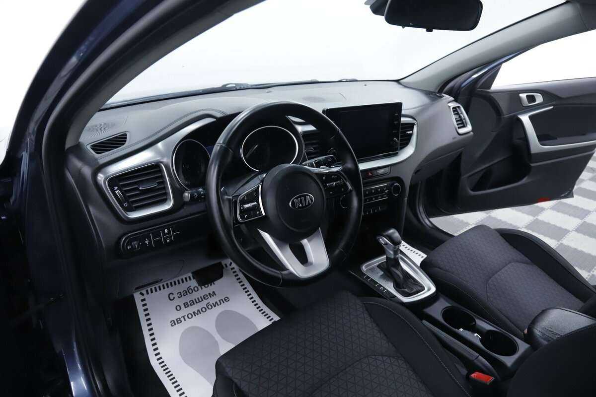 Купить Kia Ceed с пробегом. Фото: #7