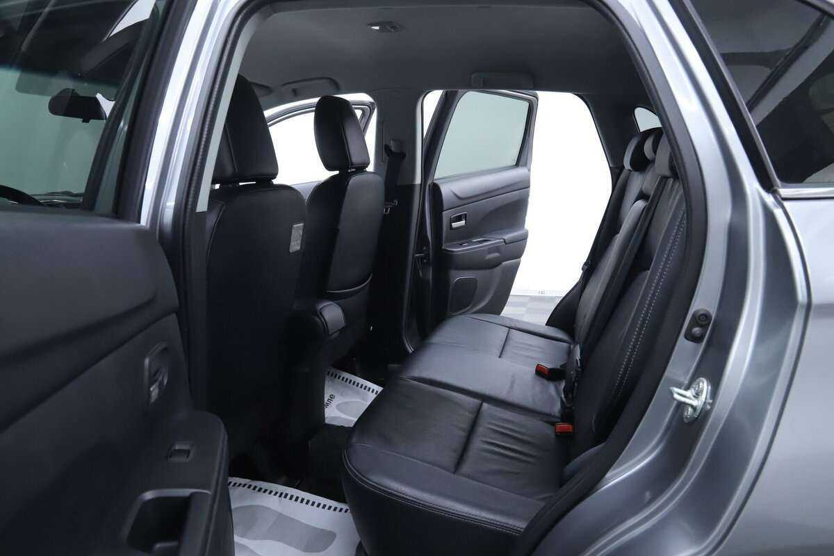 Продажа Б/У Митсубиши АС-Икс. Фото: #16