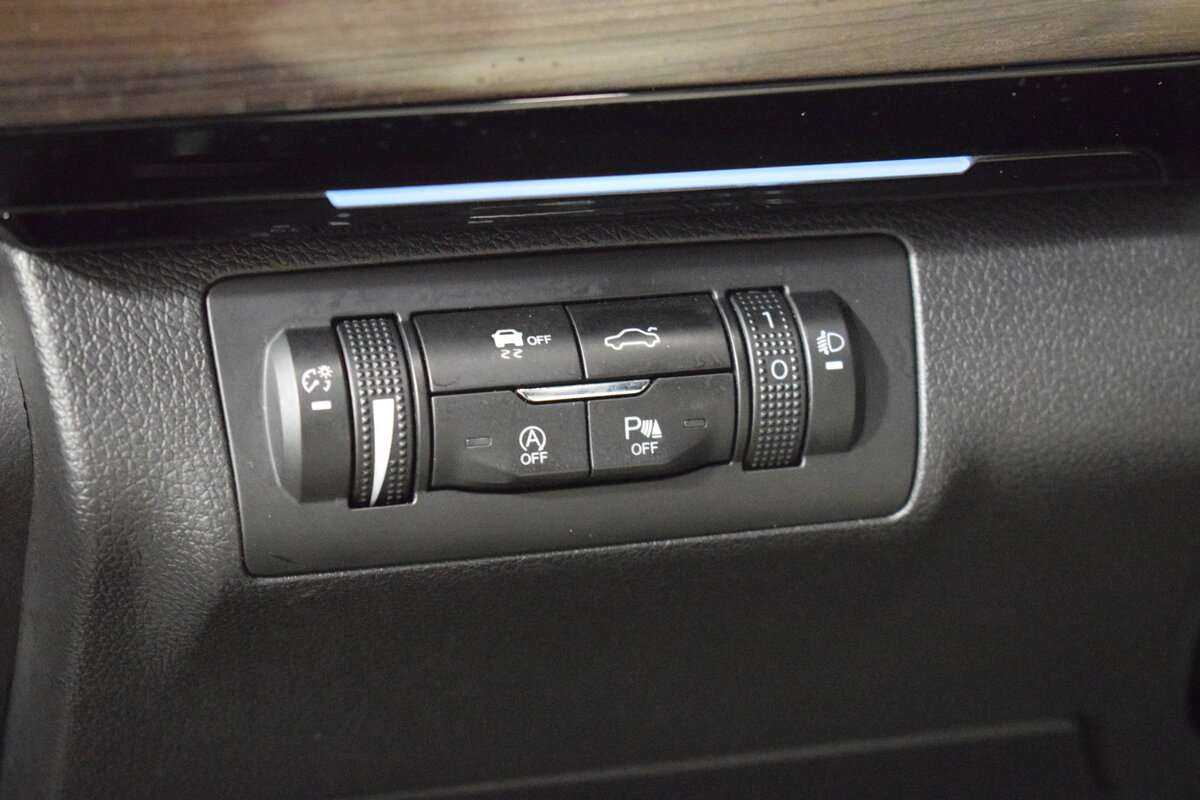 Купить EXEED VX с пробегом. Фото: #10