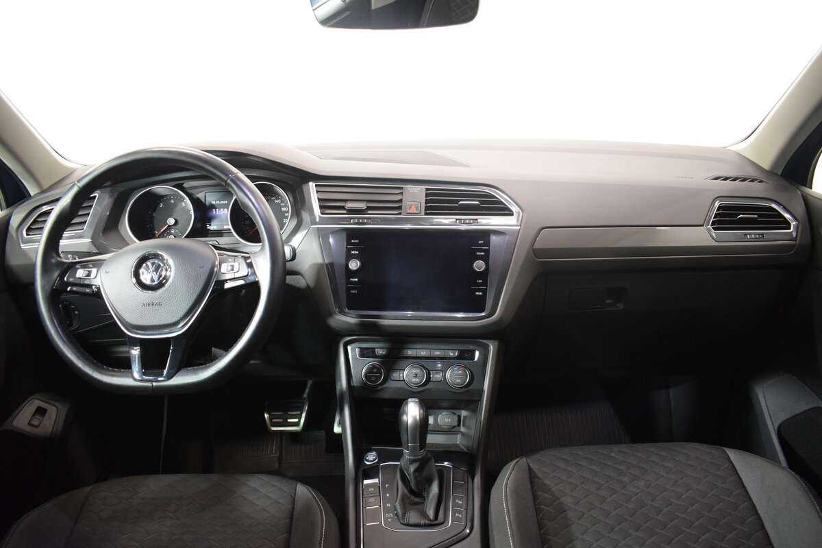Купить Volkswagen Tiguan с пробегом. Фото: #15
