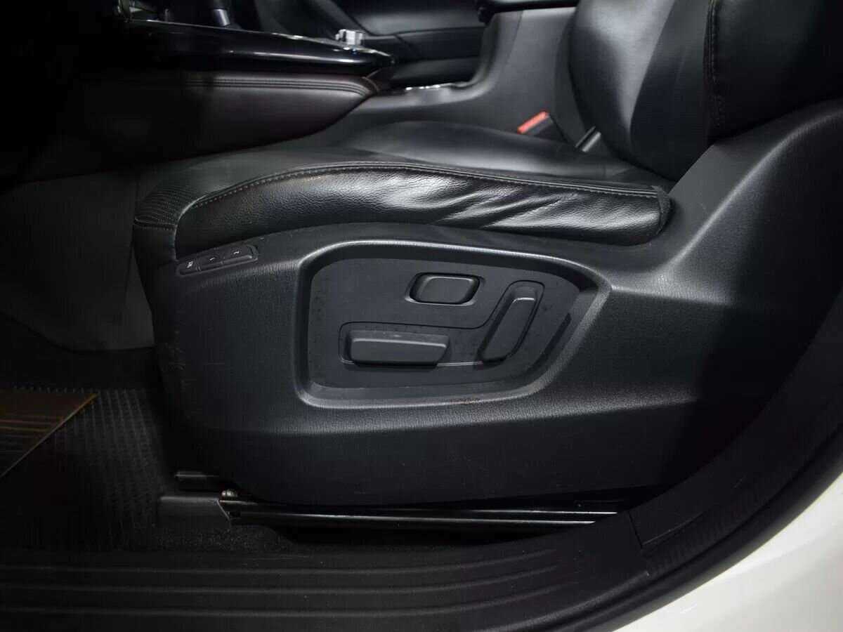 Купить Mazda CX-9 с пробегом. Фото: #17