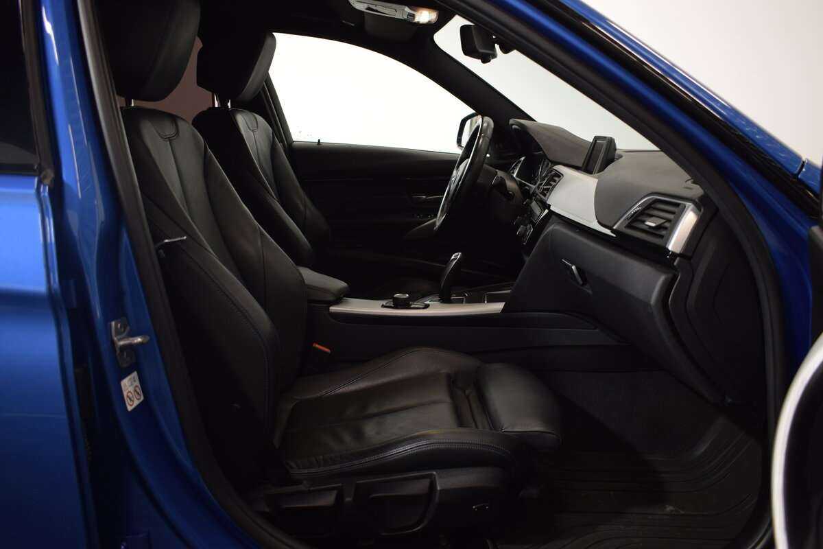 Купить BMW 3 серии с пробегом. Фото: #14