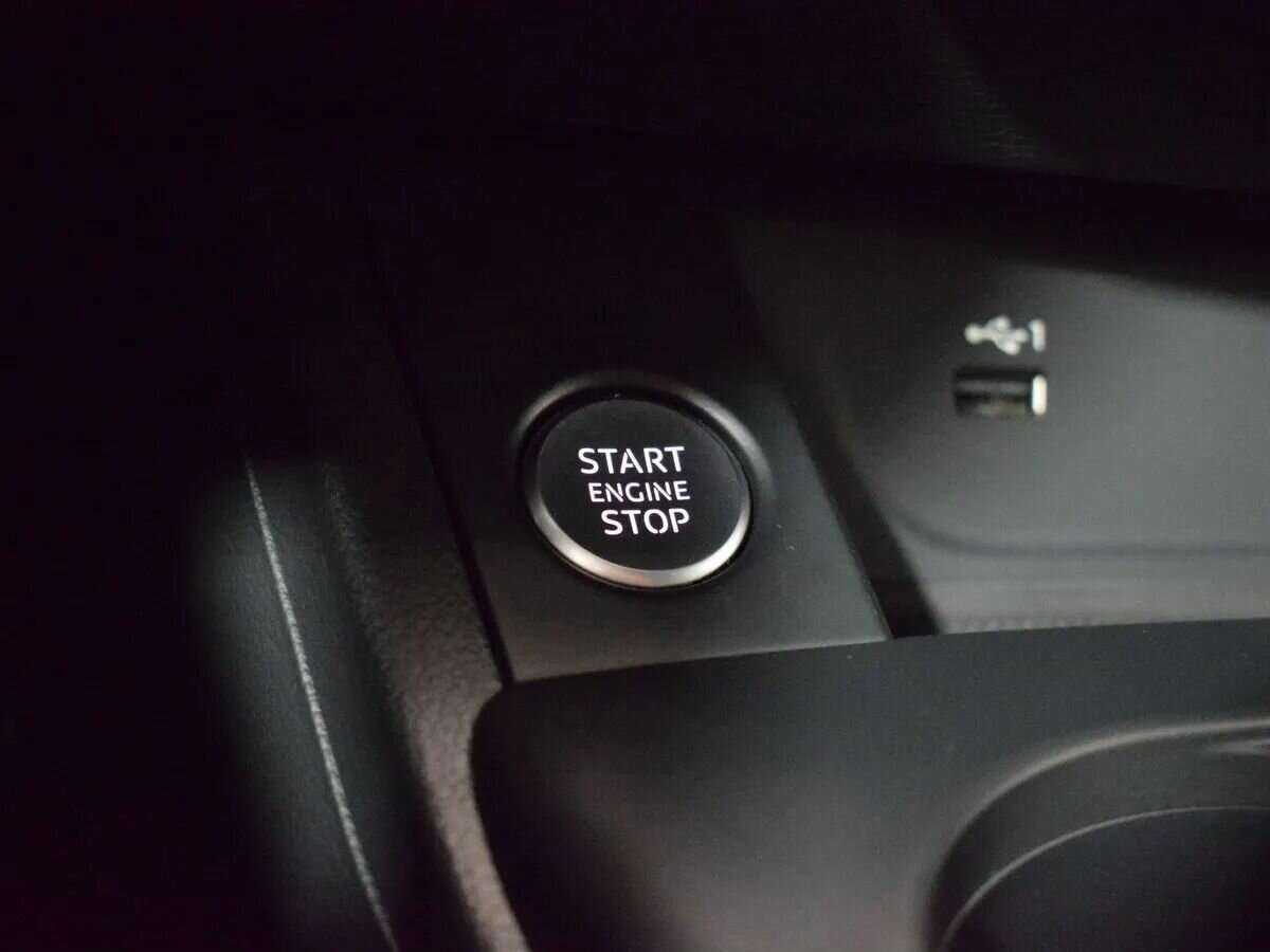 Купить Audi A4 с пробегом. Фото: #16