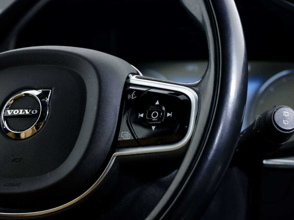 Купить Volvo XC60 с пробегом. Фото: #10