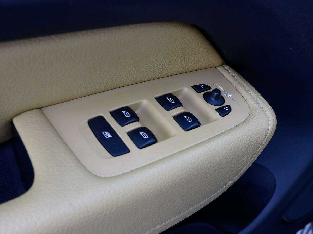 Купить Volvo XC60 с пробегом. Фото: #15