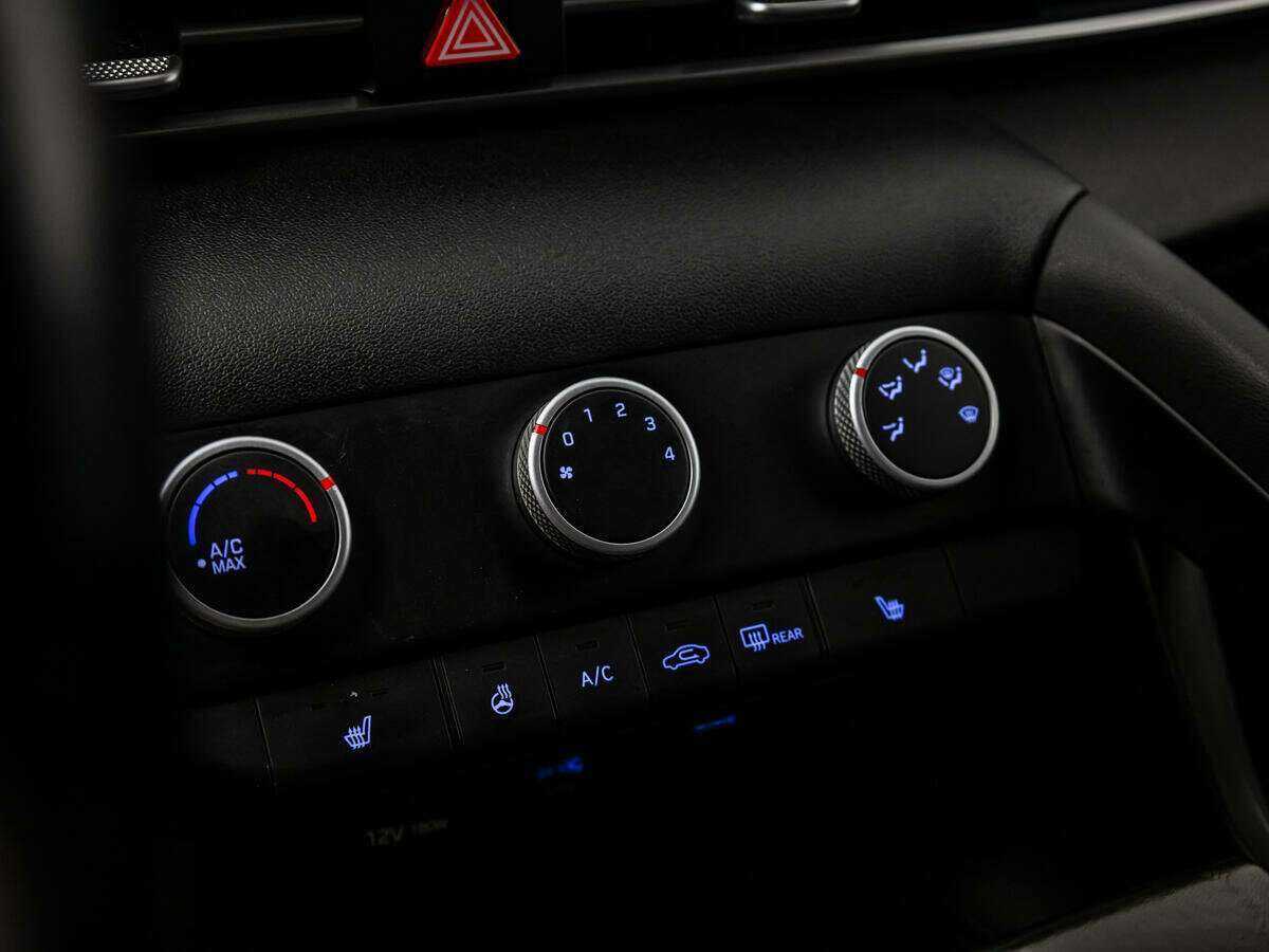 Купить Hyundai Elantra с пробегом. Фото: #13