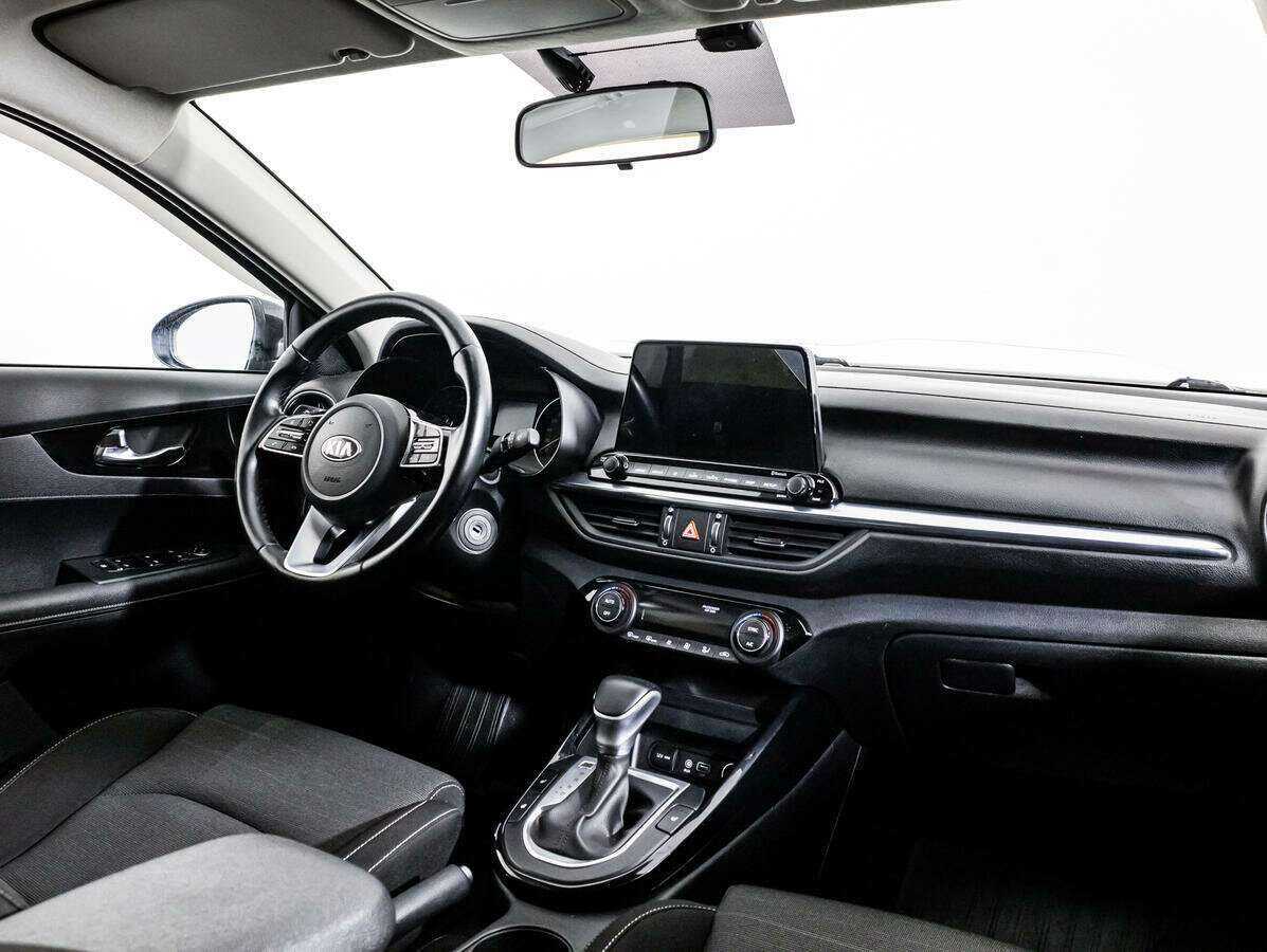 Купить Kia Cerato с пробегом. Фото: #8