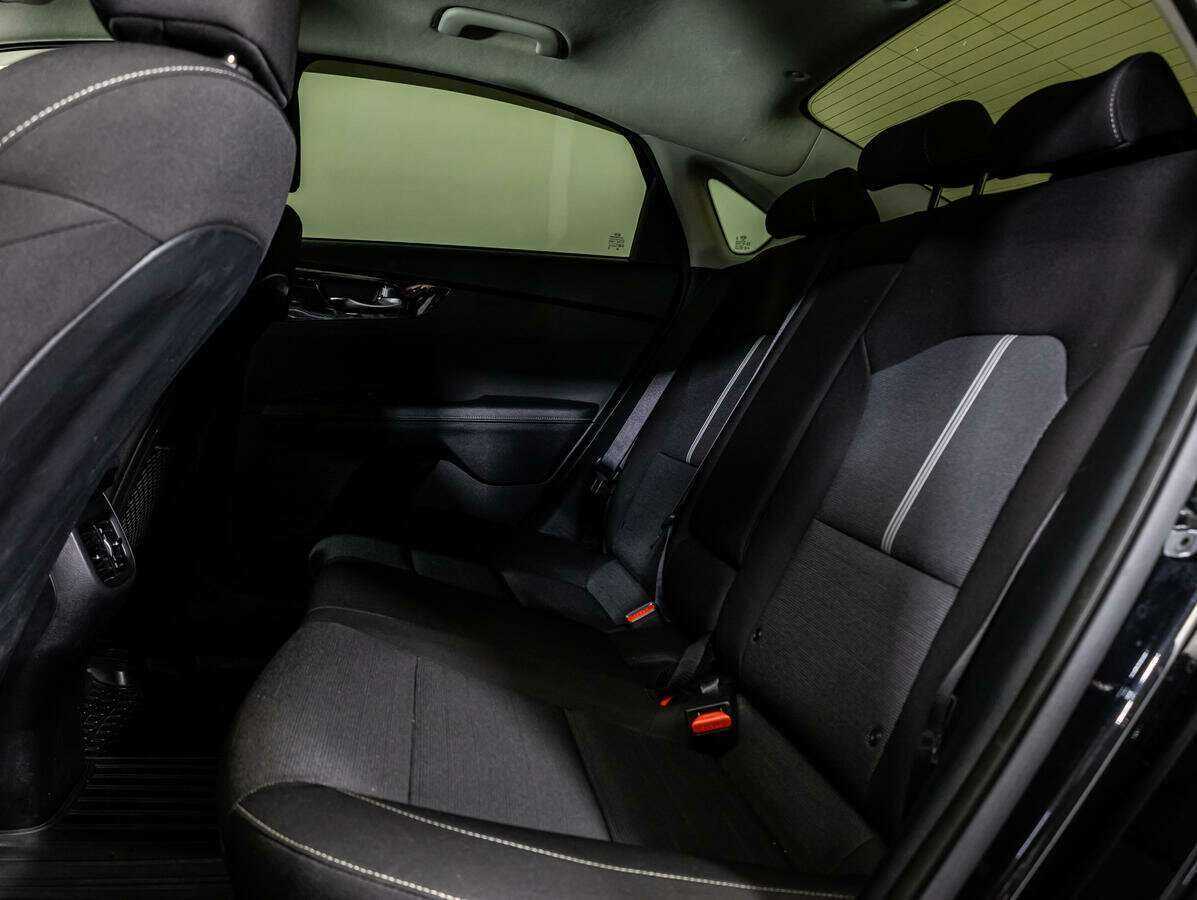 Купить Kia Cerato с пробегом. Фото: #9