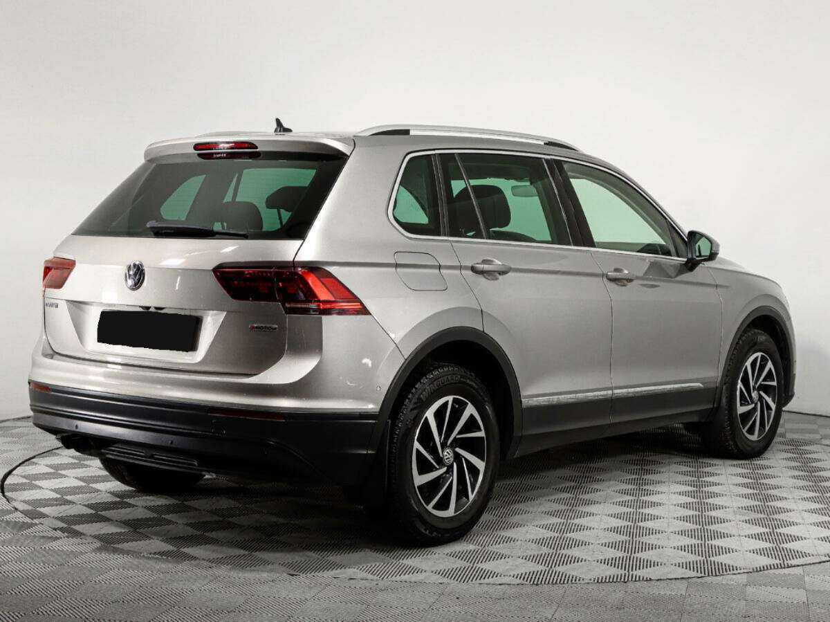 Купить Volkswagen Tiguan с пробегом. Фото: #3
