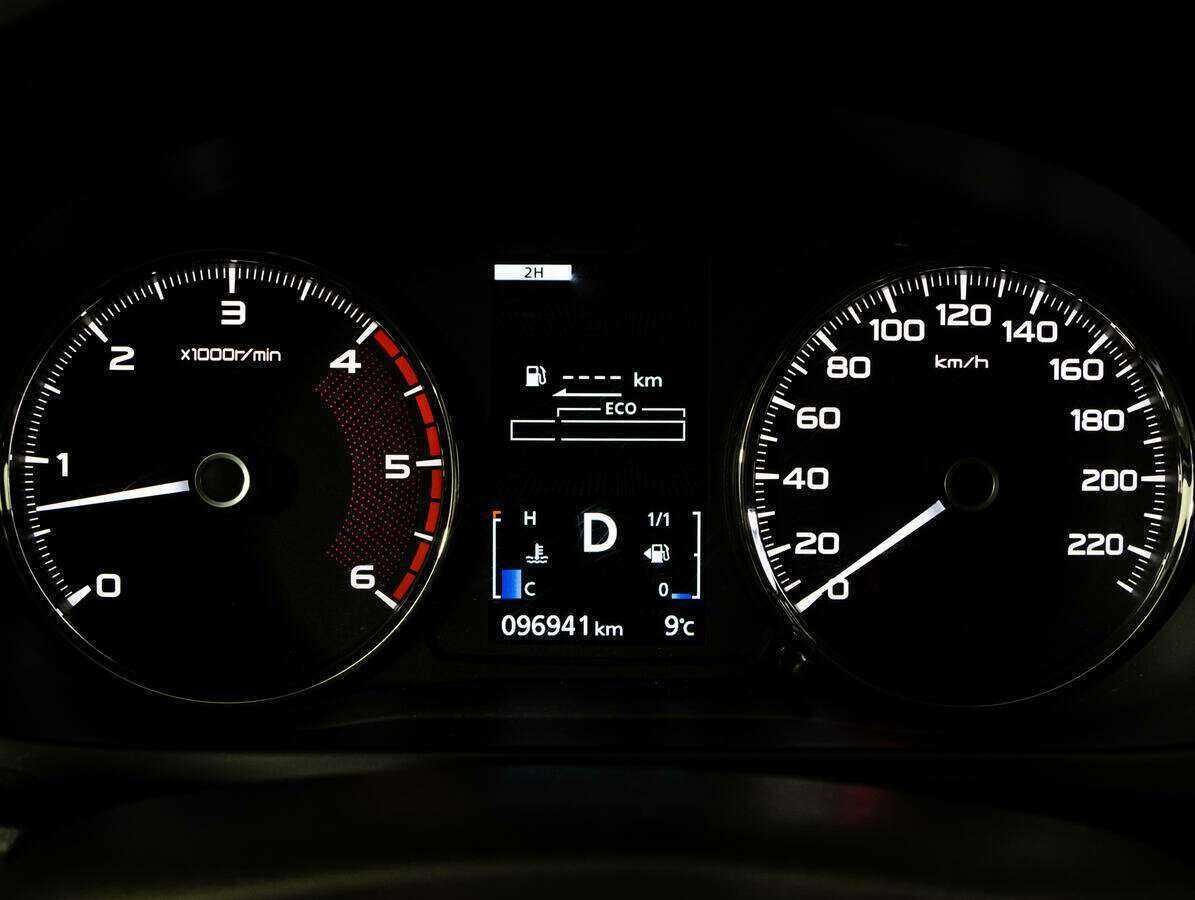 Купить Mitsubishi Pajero Sport с пробегом. Фото: #18