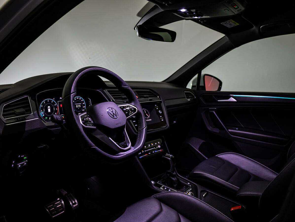 Купить Volkswagen Tiguan с пробегом. Фото: #22