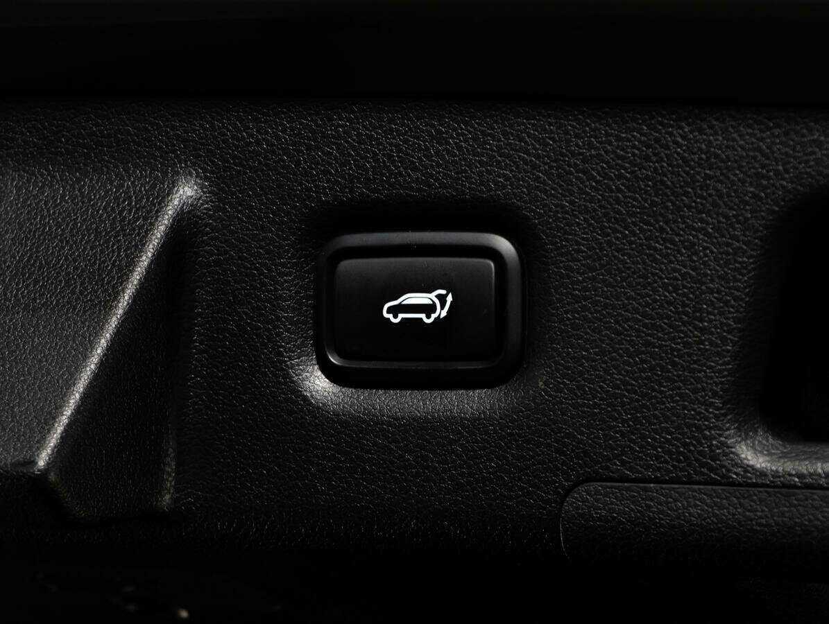 Купить Hyundai Santa Fe с пробегом. Фото: #19