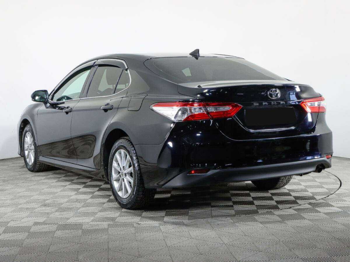 Купить Toyota Camry с пробегом. Фото: #5