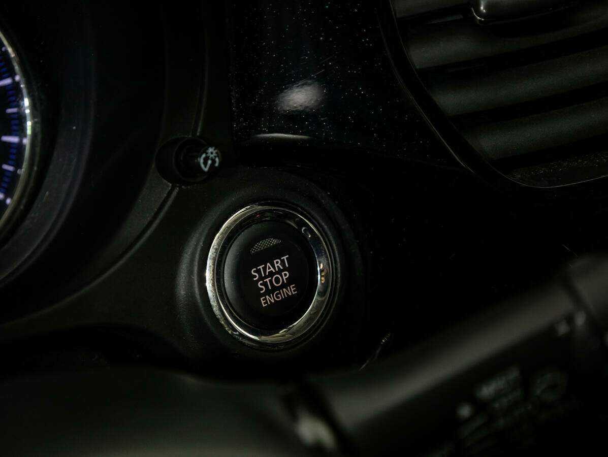 Купить Mitsubishi Outlander с пробегом. Фото: #16