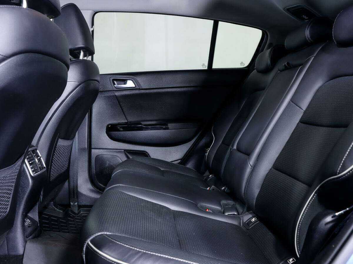 Купить Kia Sportage с пробегом. Фото: #9