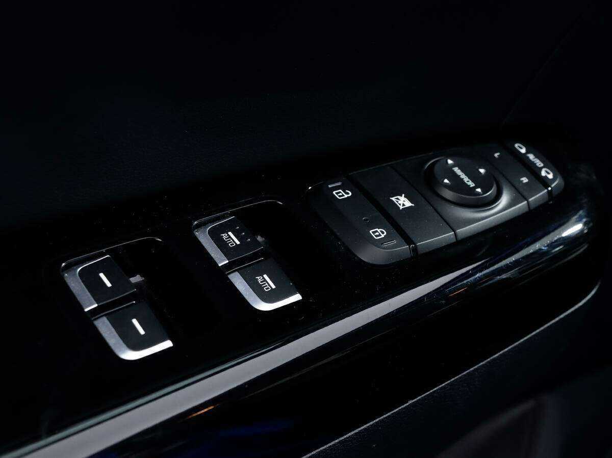 Купить Kia Sportage с пробегом. Фото: #16