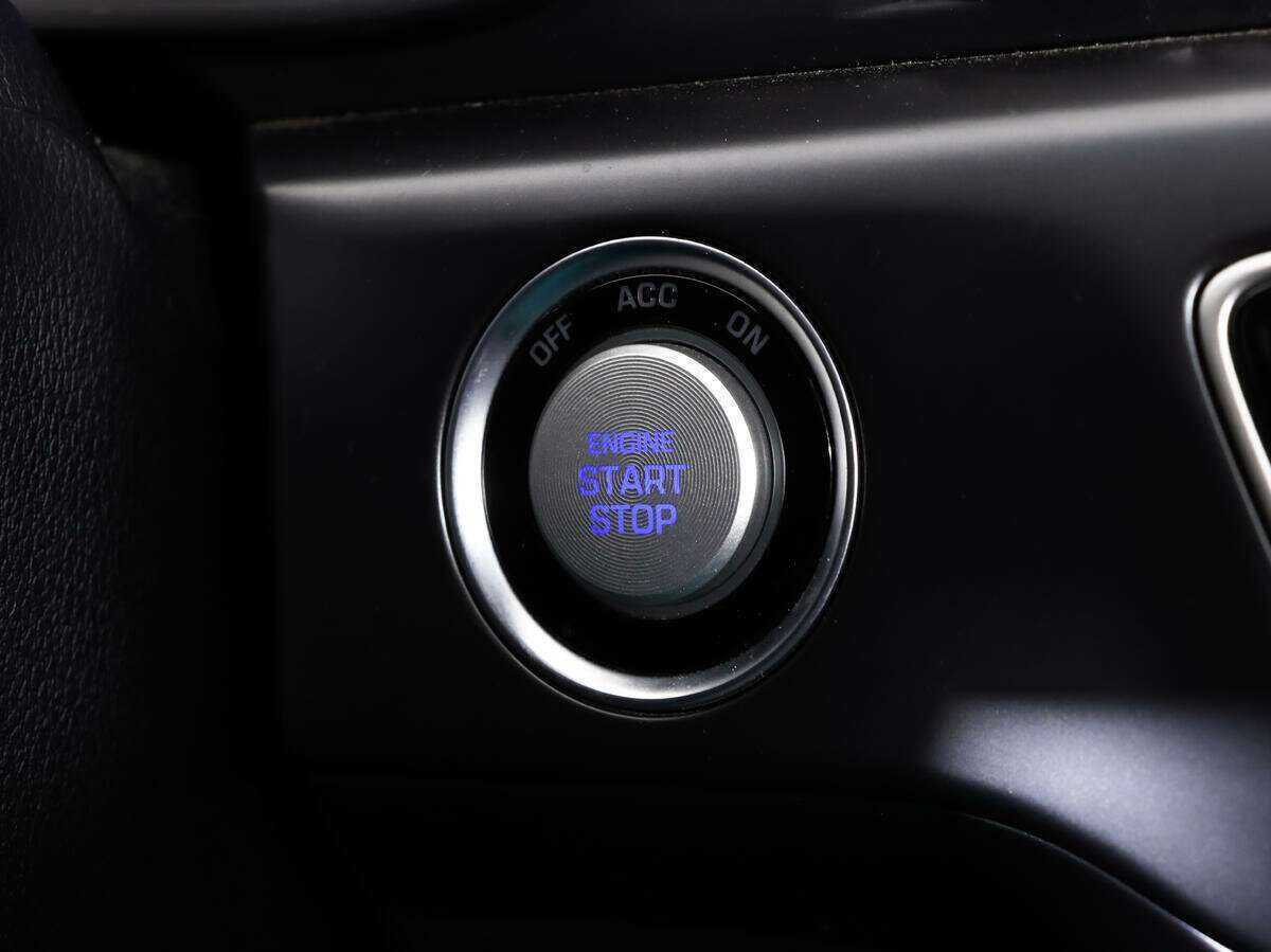 Купить Hyundai Sonata с пробегом. Фото: #18