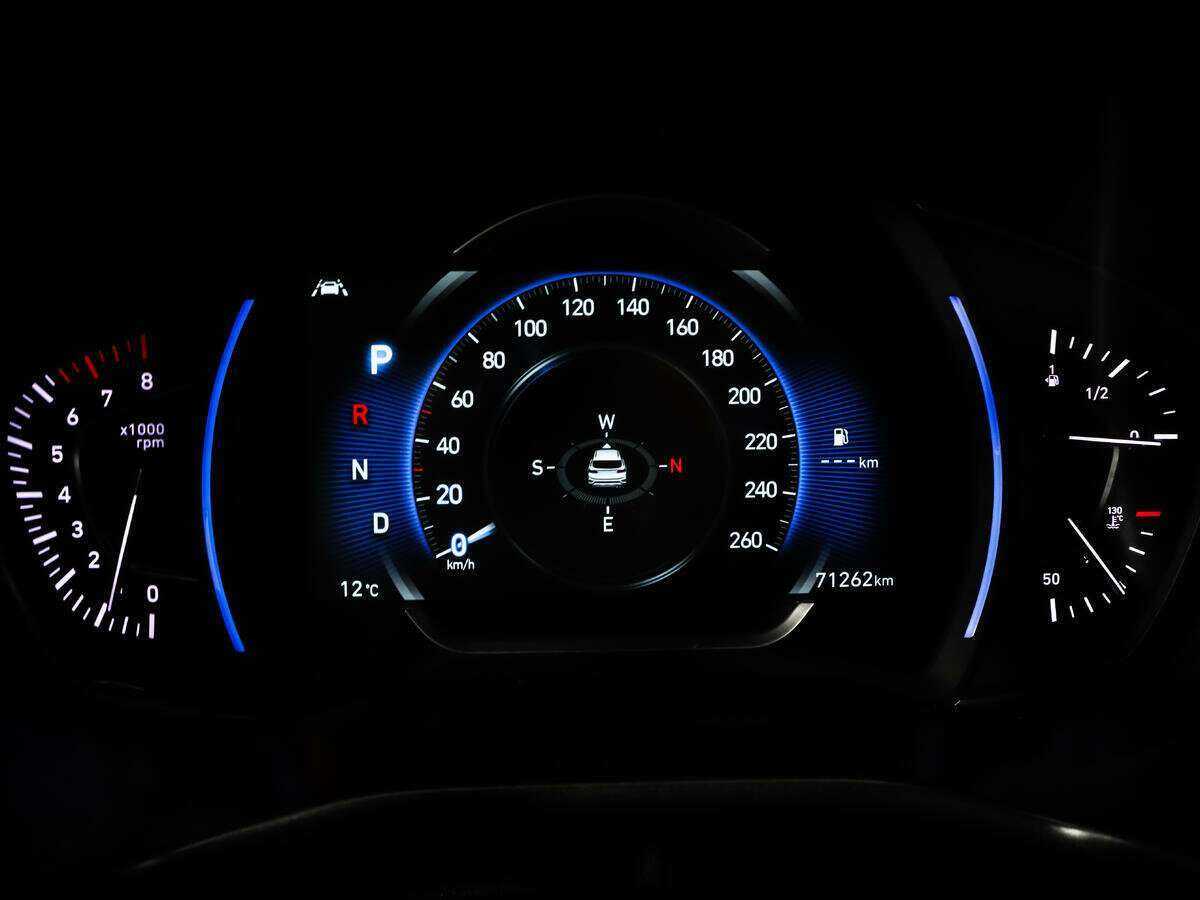 Купить Hyundai Santa Fe с пробегом. Фото: #19