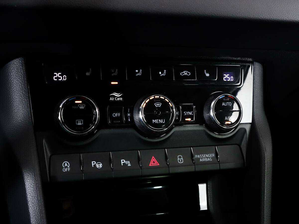 Купить Skoda Karoq с пробегом. Фото: #15