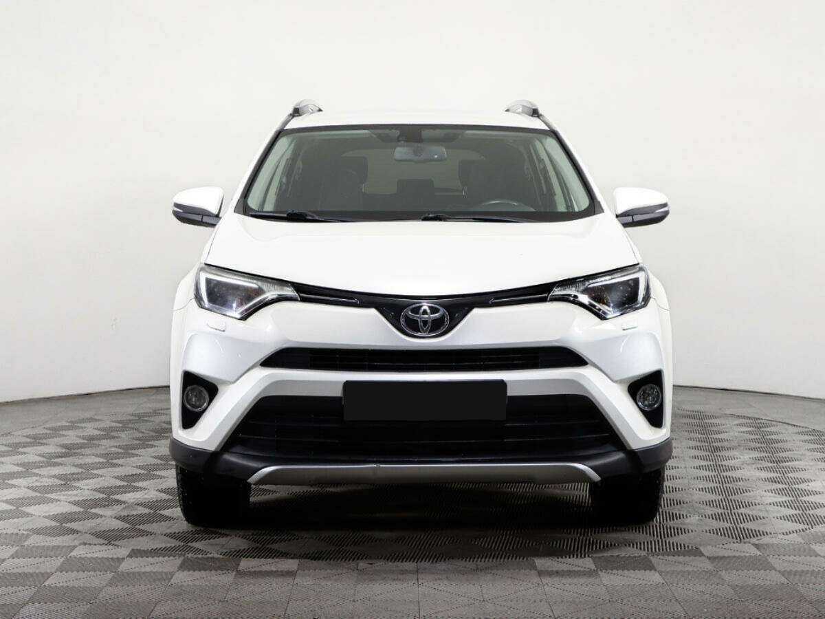 Купить Toyota RAV4 с пробегом. Фото: #1
