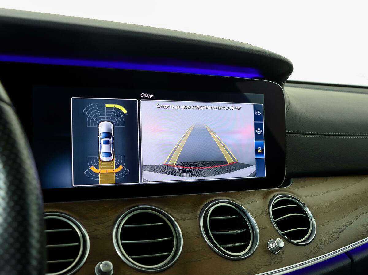 Купить Mercedes-Benz E-Класс с пробегом. Фото: #17