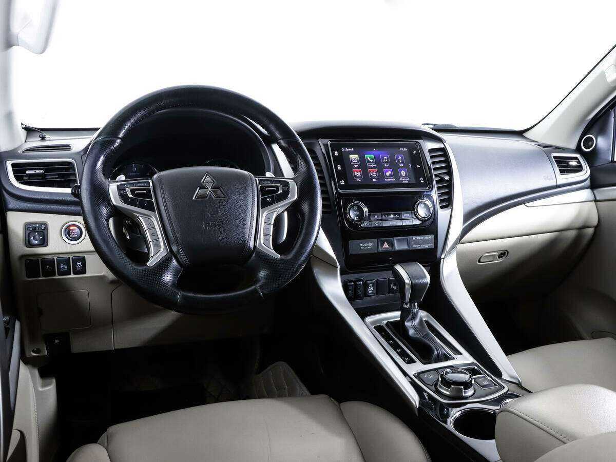 Купить Mitsubishi Pajero Sport с пробегом. Фото: #14