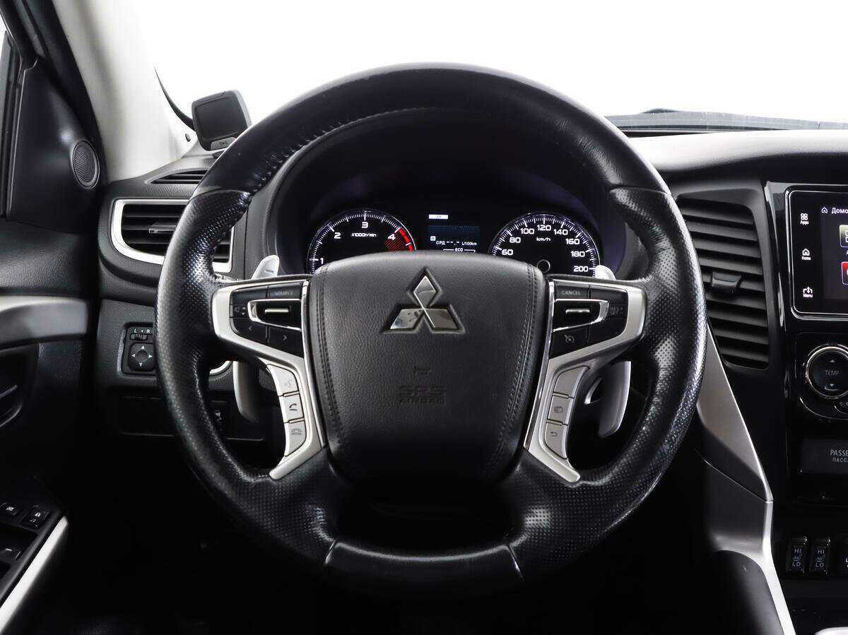 Купить Mitsubishi Pajero Sport с пробегом. Фото: #9