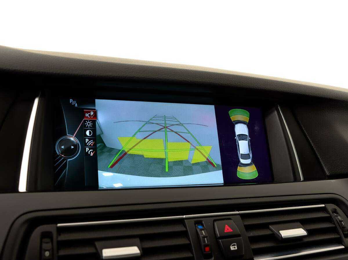 Купить BMW 5 серии с пробегом. Фото: #16