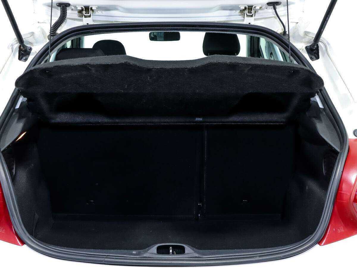 Продажа Б/У Пежо 208. Фото: #15