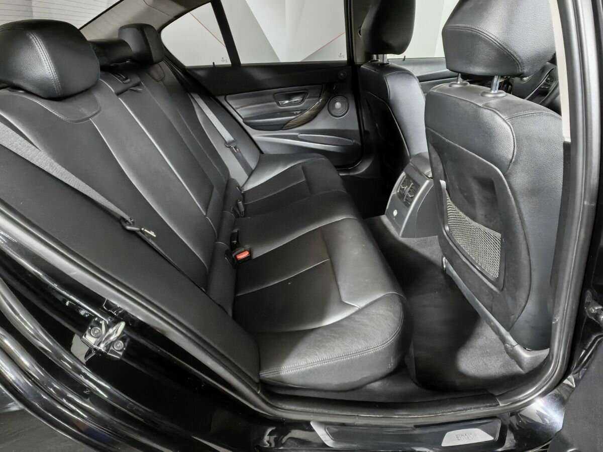 Купить BMW 3 серии с пробегом. Фото: #11