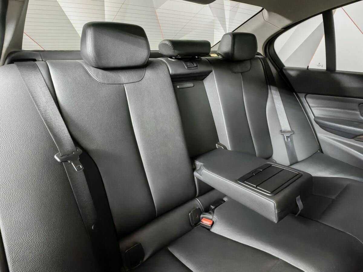 Купить BMW 3 серии с пробегом. Фото: #12