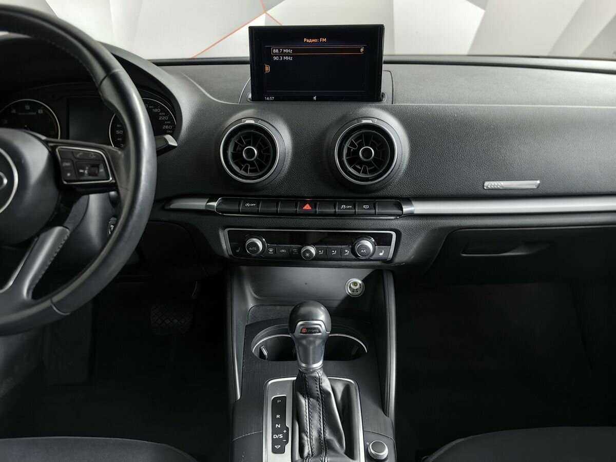 Купить Audi A3 с пробегом. Фото: #10
