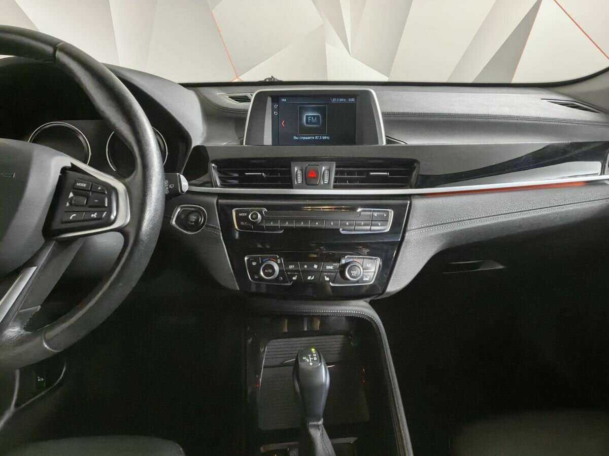 Купить BMW X1 с пробегом. Фото: #10