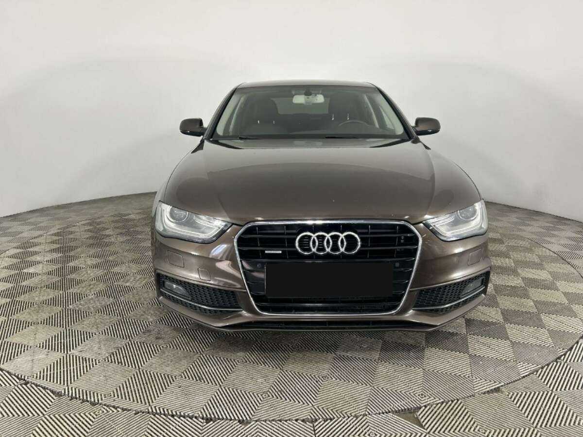 Купить Audi A4 с пробегом. Фото: #1