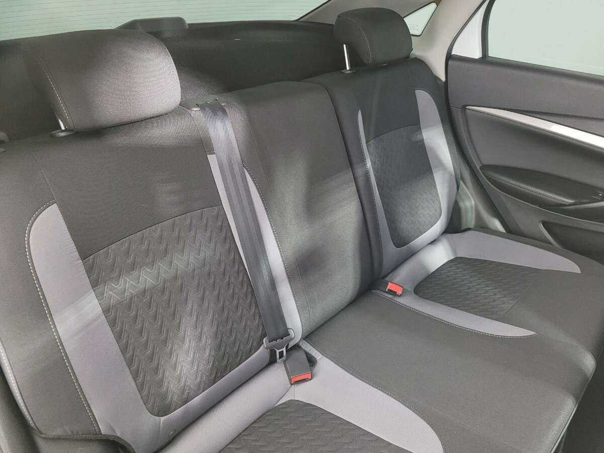 Купить Lada (ВАЗ) Vesta с пробегом. Фото: #14