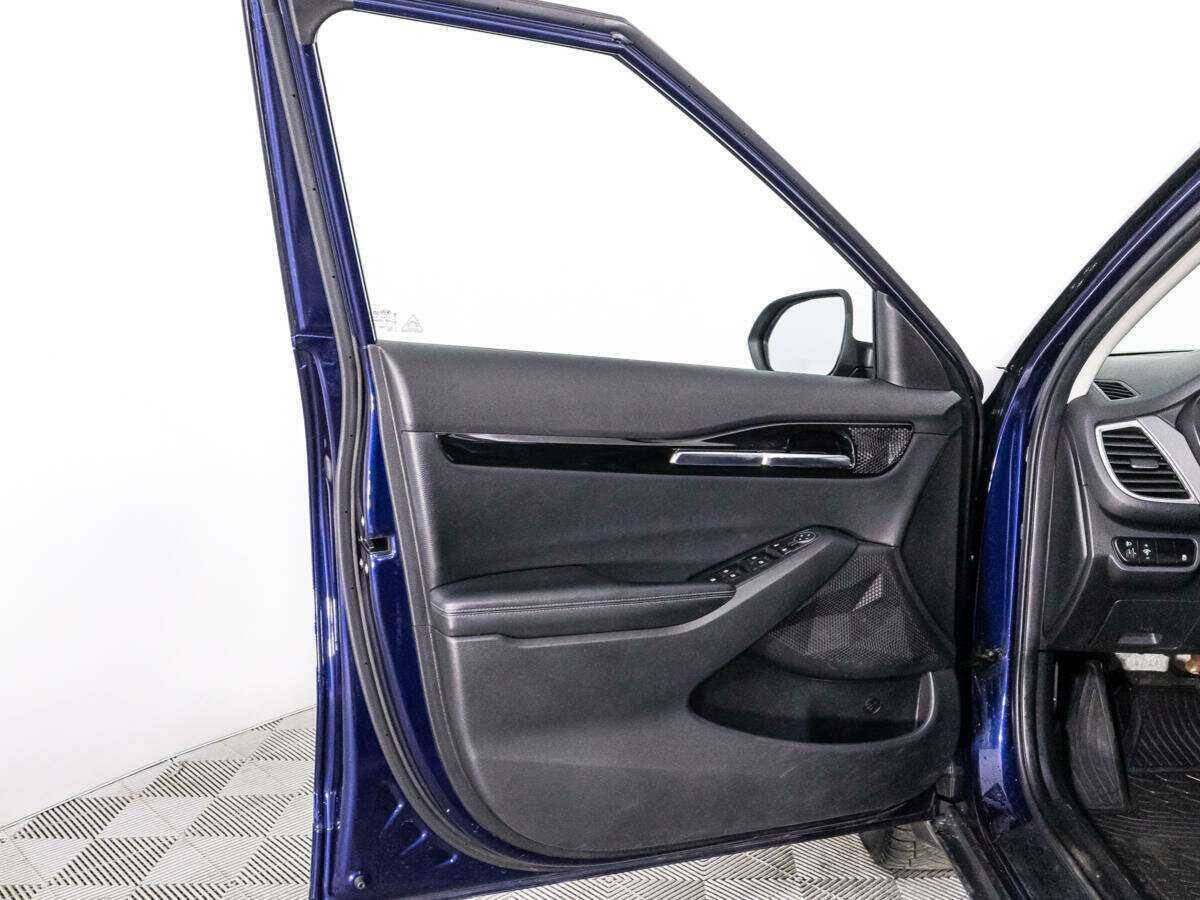 Купить Kia Seltos с пробегом. Фото: #22