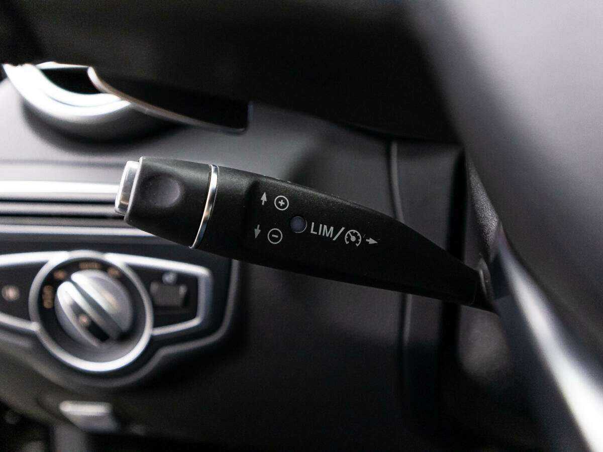 Купить Mercedes-Benz C-Класс с пробегом. Фото: #19