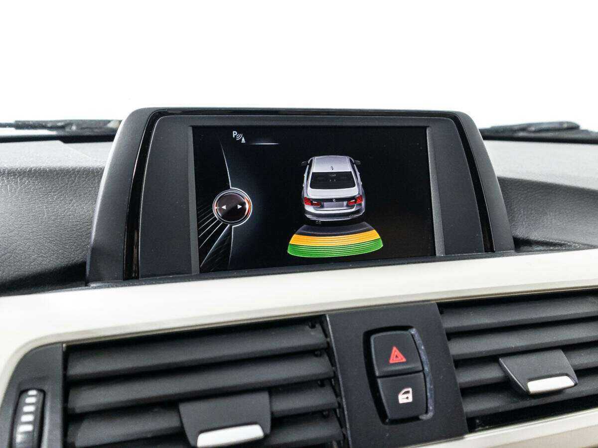 Купить BMW 3 серии с пробегом. Фото: #13