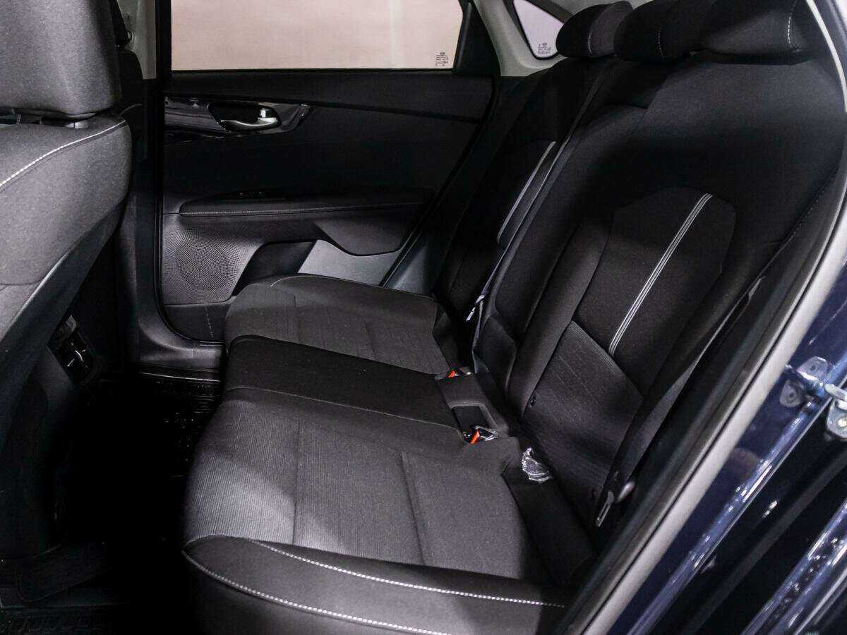 Купить Kia Cerato с пробегом. Фото: #9