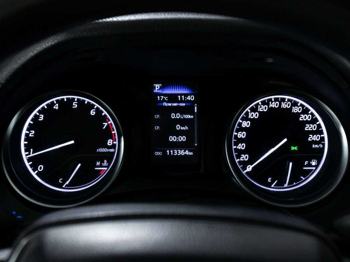 Купить Toyota Camry с пробегом. Фото: #11