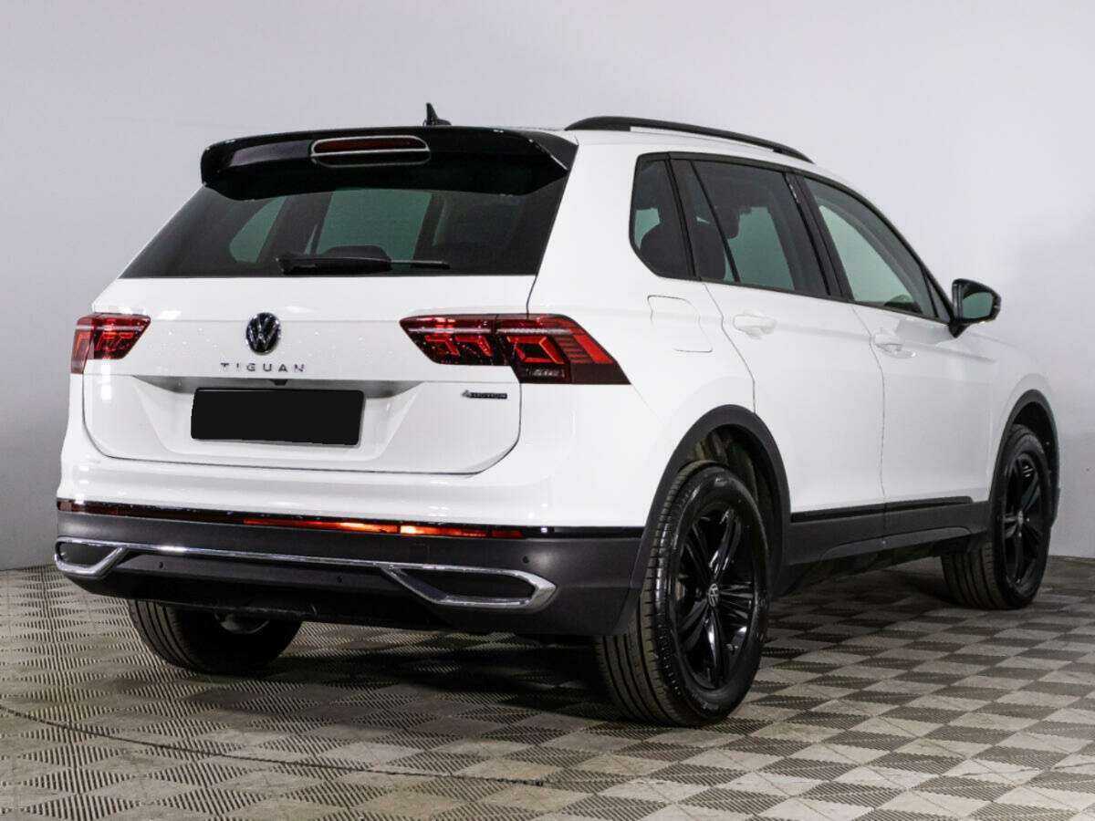 Купить Volkswagen Tiguan с пробегом. Фото: #4